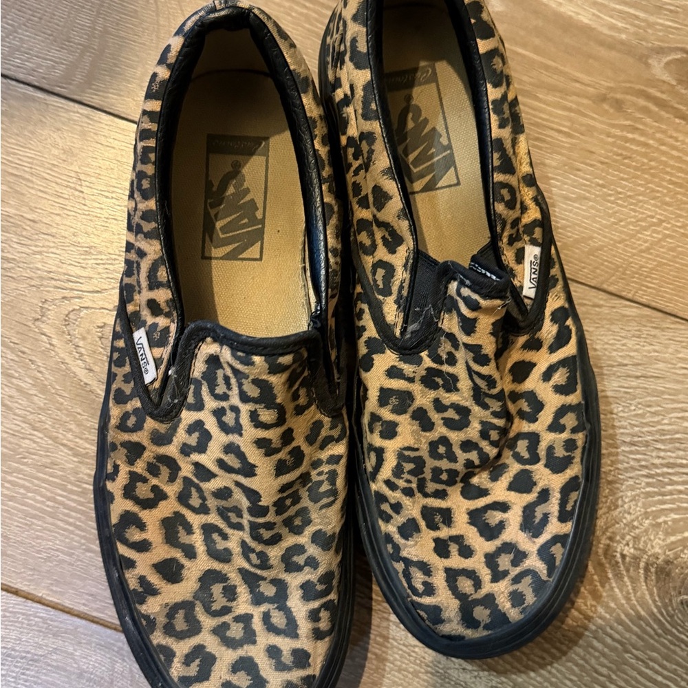 Vans Wild Leopard Slip-On Sneakers